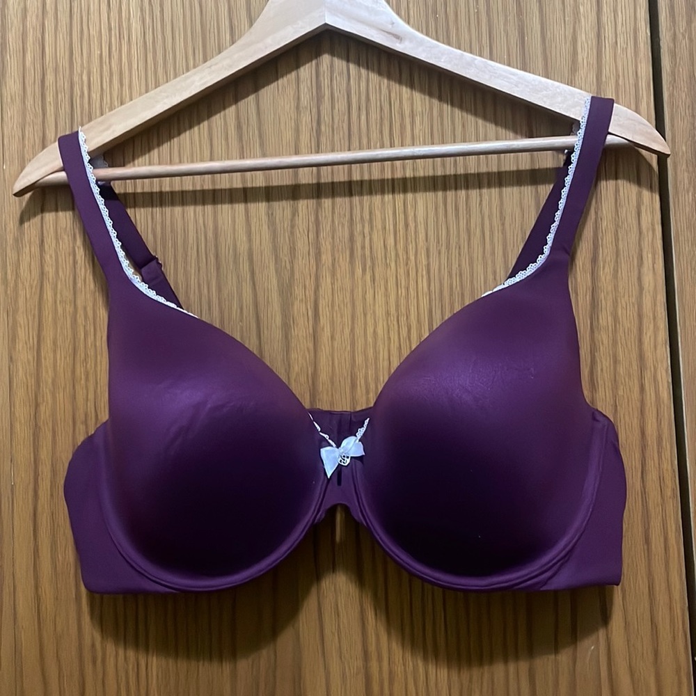 ❤️‍🔥❤️‍🔥2 for $35❤️‍🔥❤️‍🔥 Victoria’s Secret purple bra